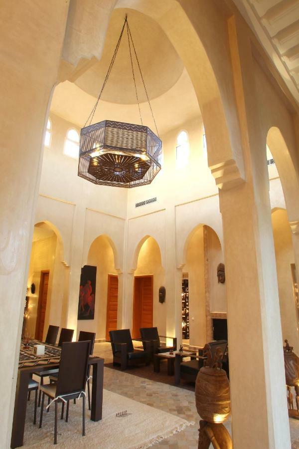 Dar Kamango Hotel Amezrou Exterior photo